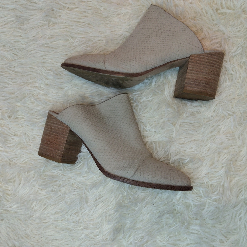 Report “Tosh” Snakeskin Embossed Mule Size 9.5 - Picture 7 of 10